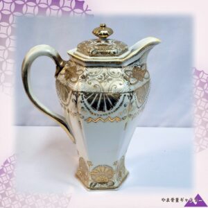 【八面に満ちる金の装い】オールドノリタケ 金盛 コーヒーポット 金彩