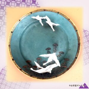 【碧空をわたる双鶴】オールドニッポン 盛上 双鶴文 飾皿