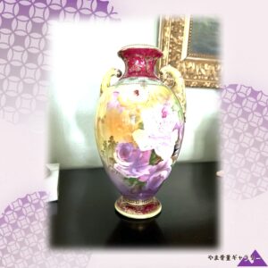 【琥珀の光に咲きむせぶ薔薇】オールドノリタケ 金彩 薔薇文 双耳花瓶