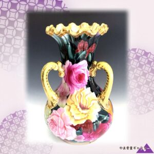 【深緑に咲きこぼれる薔薇】オールドノリタケ 金彩 薔薇文 双耳花瓶