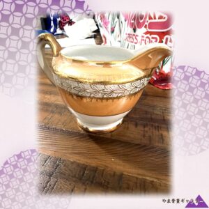 【掌にのる小さな宴】オールドノリタケ ラスター彩 盛上 クリーマー 金彩