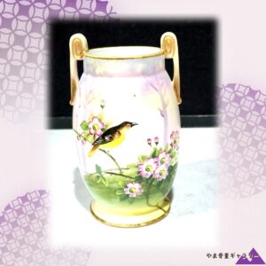 【花咲く枝に黄鳥やすらぐ】オールドノリタケ ラスター彩 花鳥文 両耳花瓶