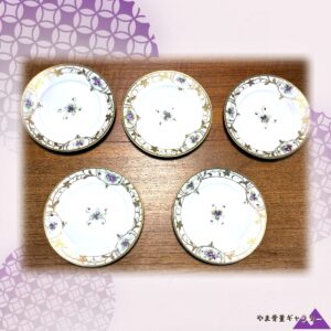 【白磁にひらく菫の五枚】オールドノリタケ 金盛 菫文 皿 五枚揃