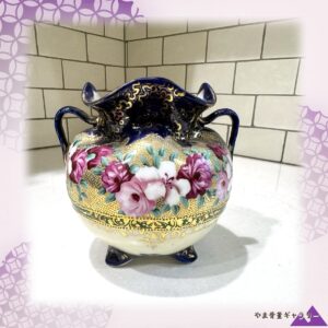 【藍と金に咲く薔薇帯】オールドノリタケ 盛上 薔薇文 両耳花瓶 金彩