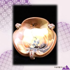 【秋の実りを掌に受ける】オールドノリタケ 盛上 木の実文 三耳飾鉢 金彩