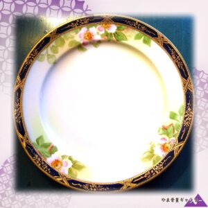 【藍と金にひらく野薔薇】オールドノリタケ コバルト金彩 薔薇文 飾皿 金盛