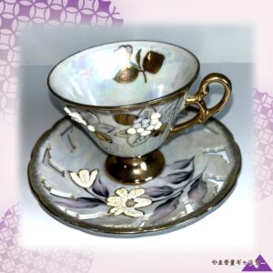 【唇に触れる真珠の艶】オールドノリタケ コラレン ラスター彩 花文 カップ&ソーサー