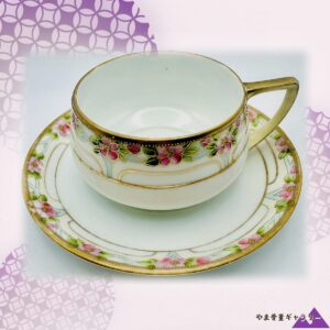 【金の粒がふちどる花の器】オールドノリタケ ジュエル装飾 花文 カップ&ソーサー 金彩