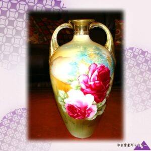 【湖を望んで咲く薔薇】オールドノリタケ 薔薇文 両耳花瓶 金彩