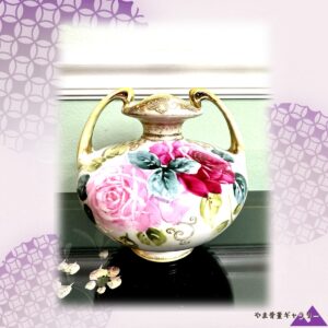 【丸い胴にあふれる大薔薇】オールドノリタケ 薔薇文 双耳花瓶 金彩