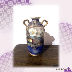 【瑠璃地に浮かぶ白い花】オールドノリタケ コバルト金彩 花文 双耳花瓶
