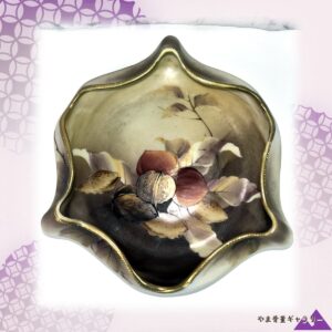 【秋の木の実が集う飾鉢】オールドノリタケ 木の実文 飾鉢 金彩