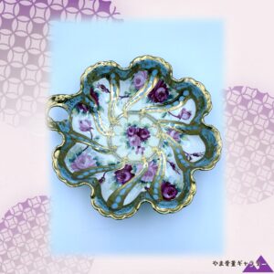 【金盛がうねる薔薇の水面】オールドノリタケ 金盛 薔薇文 飾鉢 ジュエル装飾