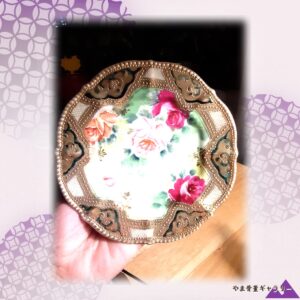 【金の縁に薔薇あふれる】オールドノリタケ 金盛 薔薇文 飾皿