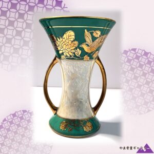 【緑地を舞う金の鳥】オールドノリタケ 金彩 花鳥文 両耳花瓶 ラスター彩