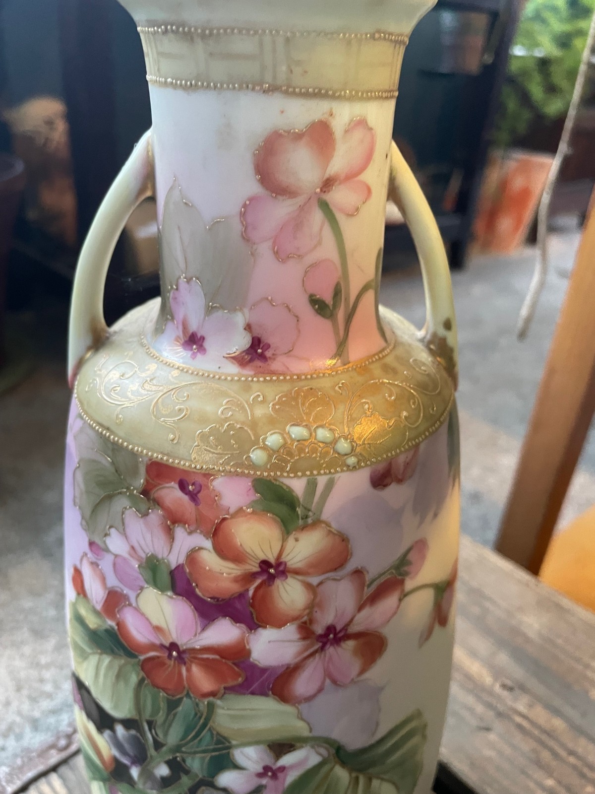 【藤色に群れ咲く花】オールドノリタケ 金盛 花文 両耳花瓶 - 画像 (3)