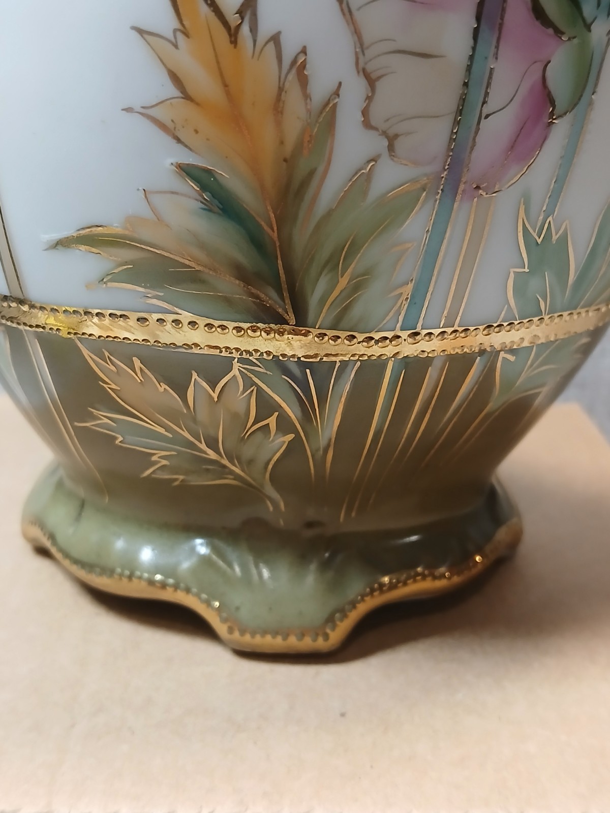 【金線に揺れる芥子の花】オールドノリタケ 金彩 芥子文 両耳花瓶 - 画像 (2)