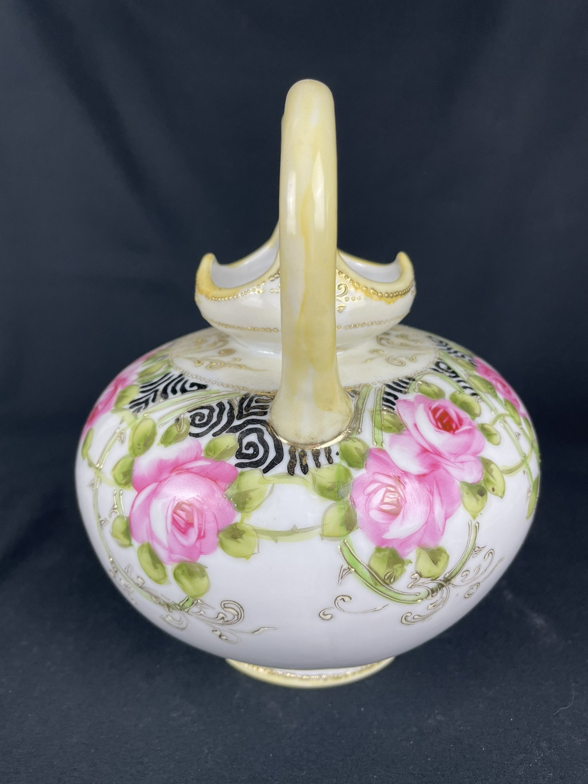 【薔薇ゆれる丸い胴】オールドノリタケ 盛上 薔薇文 両耳花瓶 金彩 - 画像 (2)