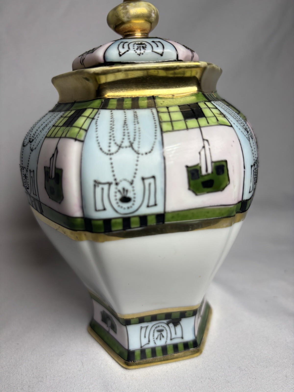 【幾何が奏でる小さな塔】オールドノリタケ アールデコ 幾何文 蓋物 金彩 - 画像 (2)