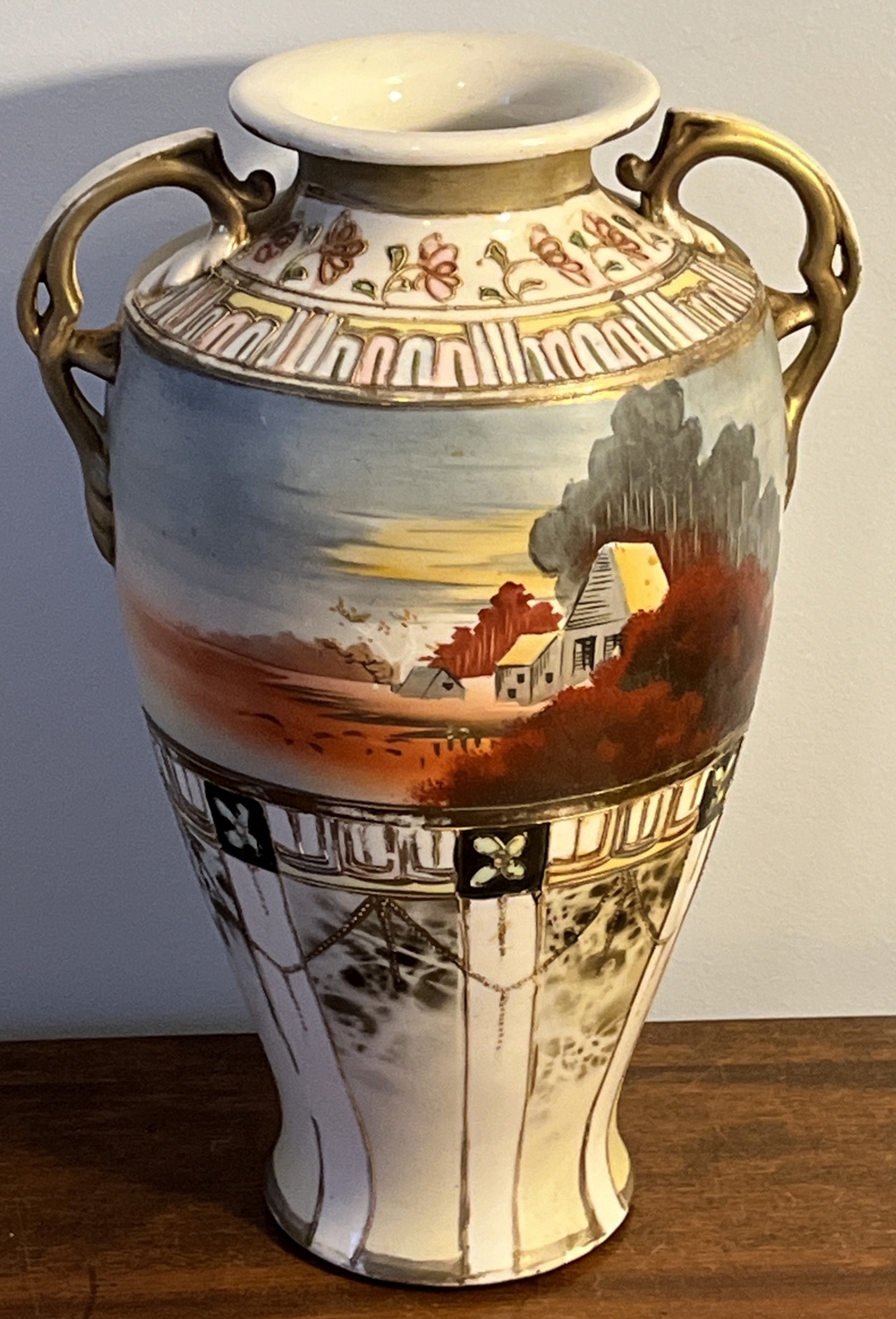 【茜さす里へ続く道】オールドノリタケ 風景文 両耳花瓶 金彩 - 画像 (2)
