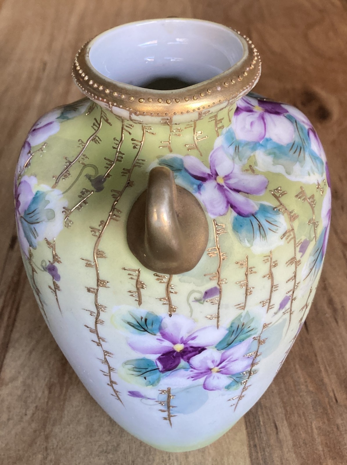 【緑にあふれる菫の花】オールドノリタケ 菫文 両耳花瓶 金彩 - 画像 (3)