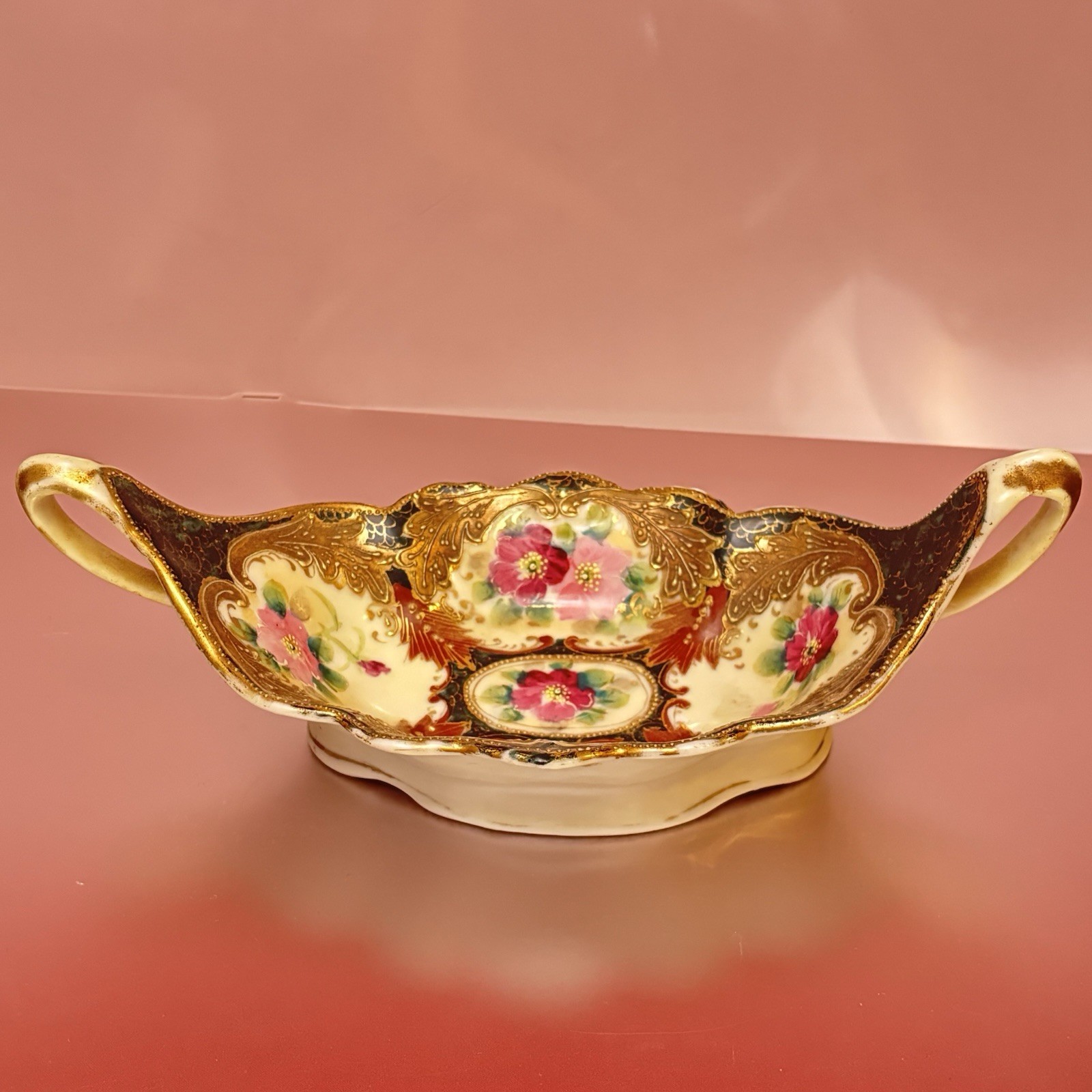 【黒地に咲く舟形の薔薇】オールドノリタケ 金盛 薔薇文 舟形鉢 金彩 - 画像 (2)