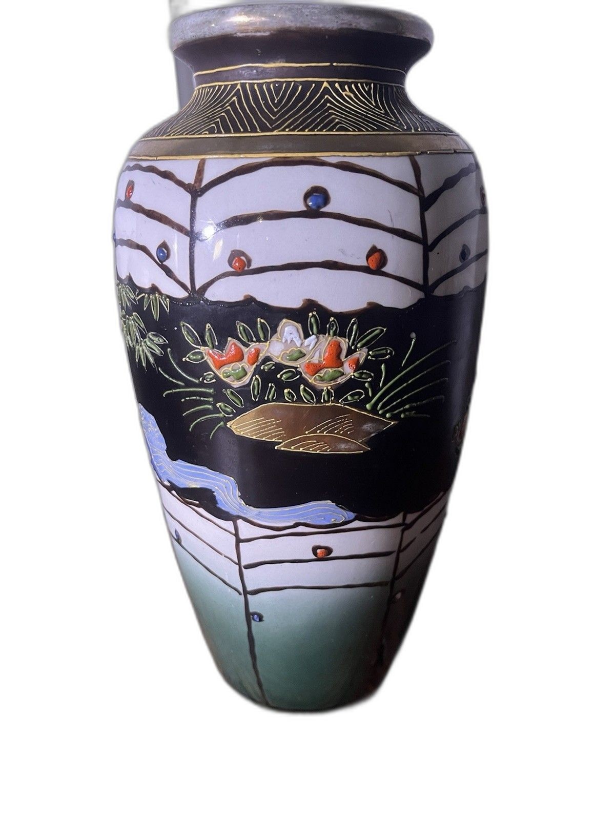 【盛上が躍る藍の花野】薩摩焼 盛上 花文 花瓶 金彩 - 画像 (2)
