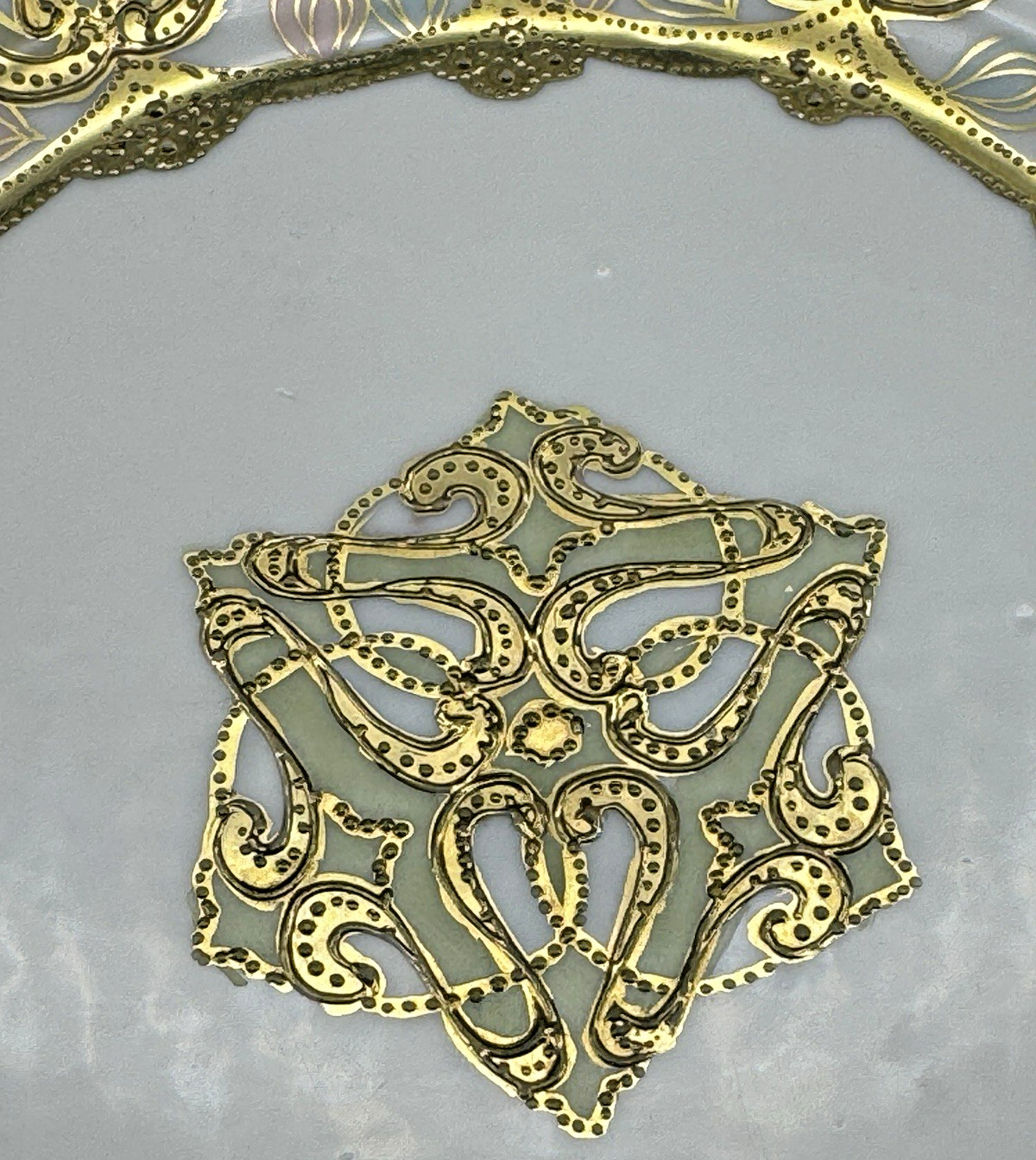 【金粒が織るアールヌーボー】オールドノリタケ 金盛 アールヌーボー 飾皿 - 画像 (3)
