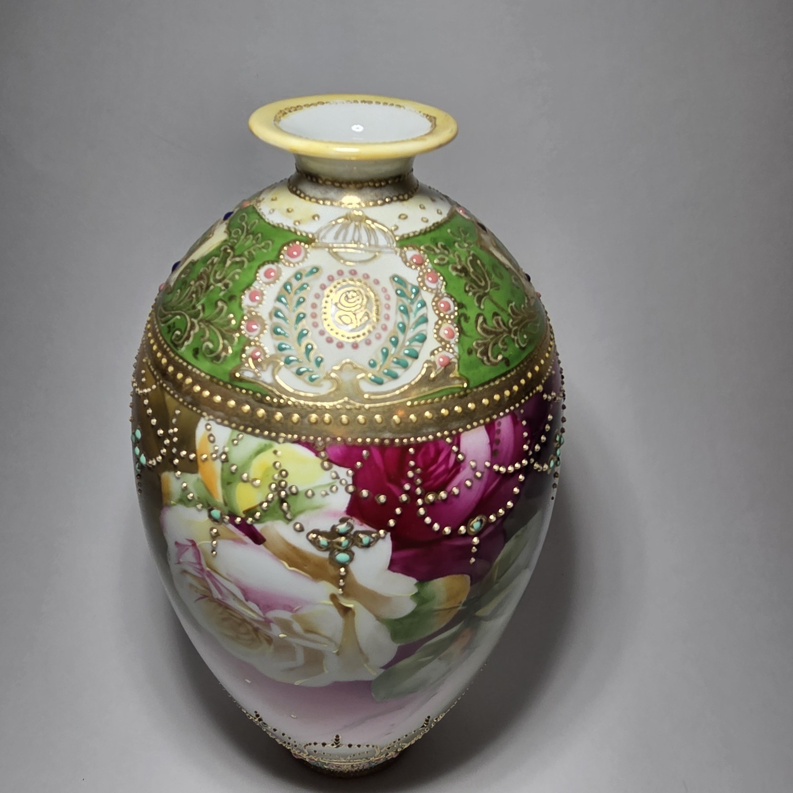 【宝石の鎖に咲く薔薇】オールドノリタケ ジュエル装飾 薔薇文 花瓶 金彩 - 画像 (3)