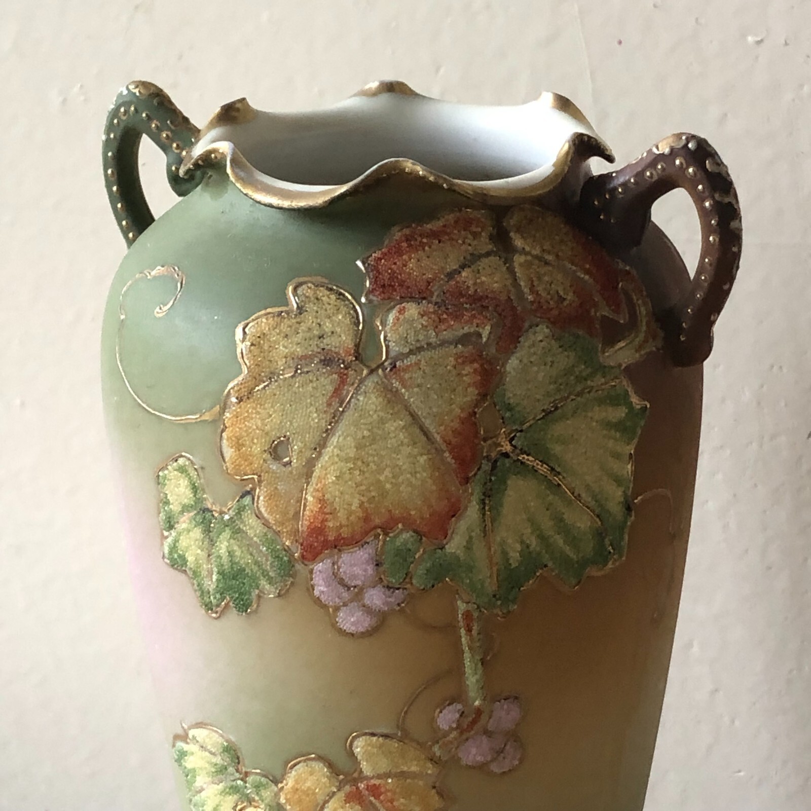 【実りの葡萄を粒で描く】オールドノリタケ コラレン 葡萄文 花瓶 金彩 - 画像 (3)