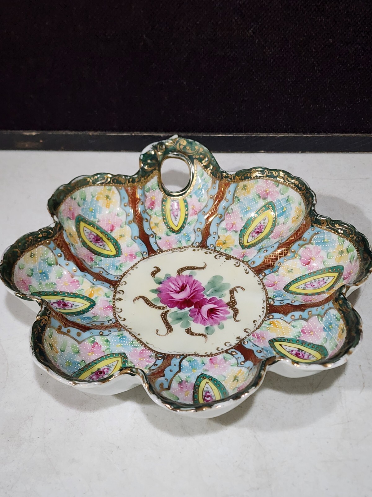 【咲き埋める花と金の粒】オールドノリタケ ジュエル装飾 花文 飾鉢 金彩 - 画像 (2)