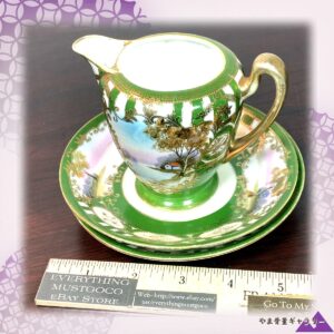 【緑と金にひらく湖畔の窓】オールドノリタケ 風景文 クリーマー ソーサー 金彩