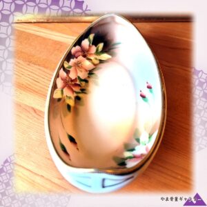 【舟形の皿に花がこぼれる】オールドノリタケ 手描き 花文 レリッシュ皿 金彩