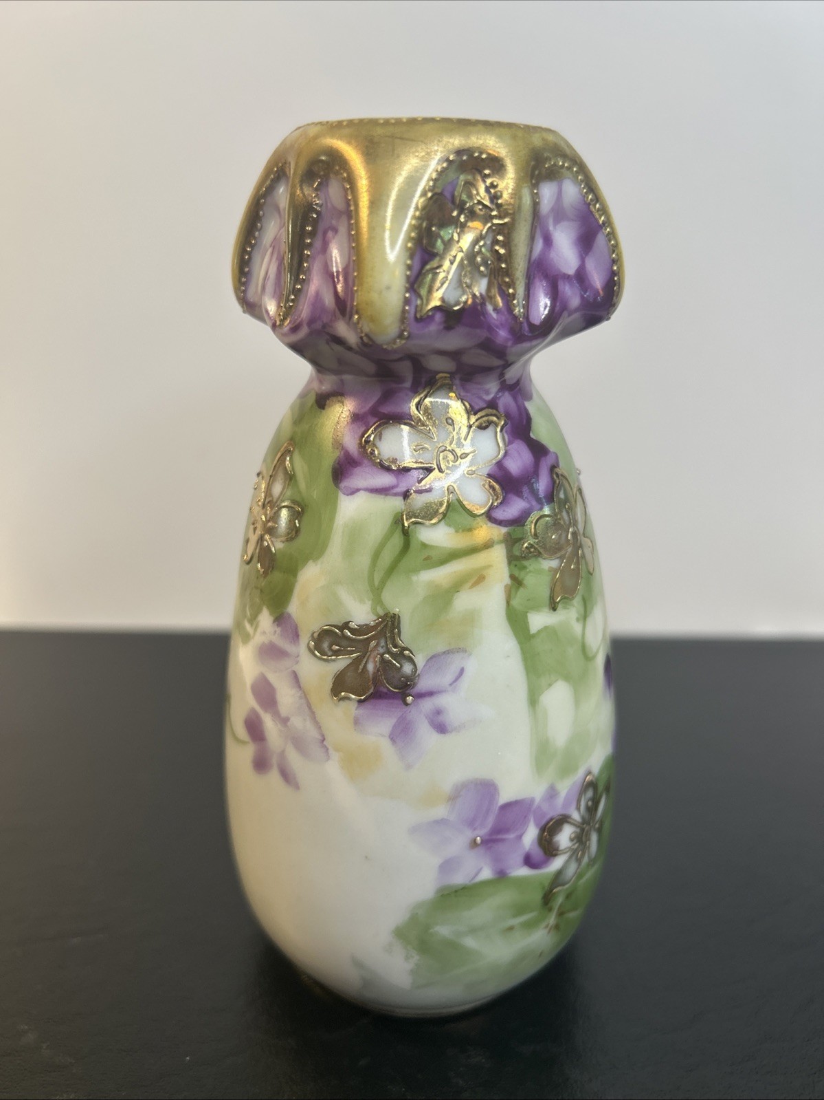 【菫の香る春の小瓶】オールドノリタケ 金盛 菫文 花瓶 金彩 - 画像 (2)