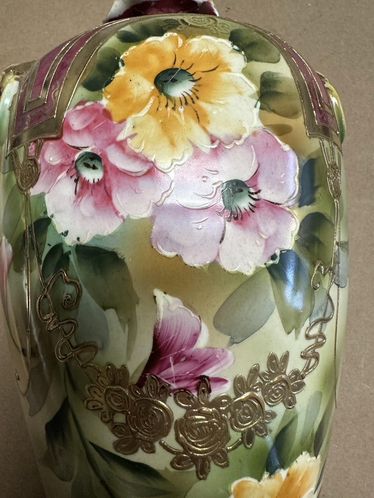 【灯下にひらく金盛の薔薇】オールドノリタケ 金盛 薔薇文 両耳花瓶 金彩 - 画像 (2)