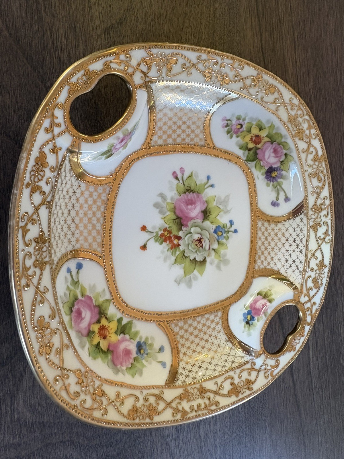 【花束が金の窓ごとにひらく】オールドノリタケ 金盛 花束文 両手飾皿 金彩 - 画像 (2)