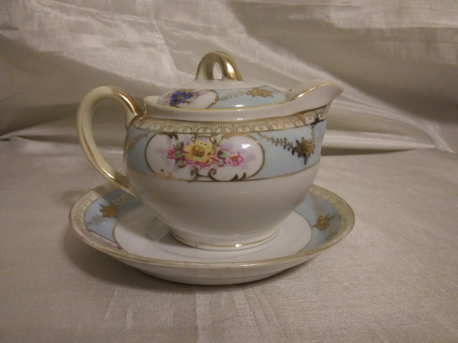 【空色に咲く花の一杯】オールドノリタケ 金彩 花文 蓋付クリーマー - 画像 (3)