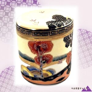 【掌にのる紅葉の並木】オールドノリタケ アールデコ様式 樹木風景文 蓋物 金彩