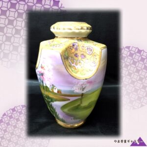 【春の野をのぞく金の額縁】オールドノリタケ 盛上 ビーディング 風景文 花瓶 金彩