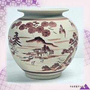【赤い筆一本で山も湖も】九谷 赤絵 山水文 壺