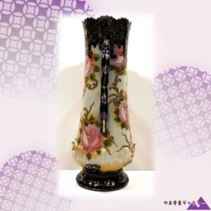 【紺の縁取りに薔薇がほどける】オールドノリタケ 金盛 ビーディング 薔薇文 双耳花瓶 コバルト