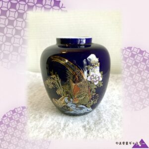 【掌の壺に竹と錦鶏が棲む】コバルト金彩 花鳥竹文 小壺形花瓶