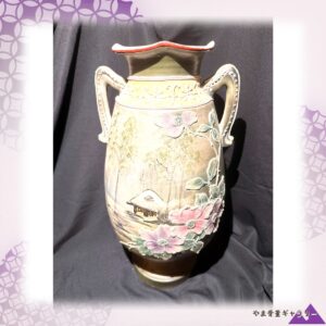 【霧の柳の下に草屋がある】オールドノリタケ 盛上 花文 風景文 両耳大花瓶
