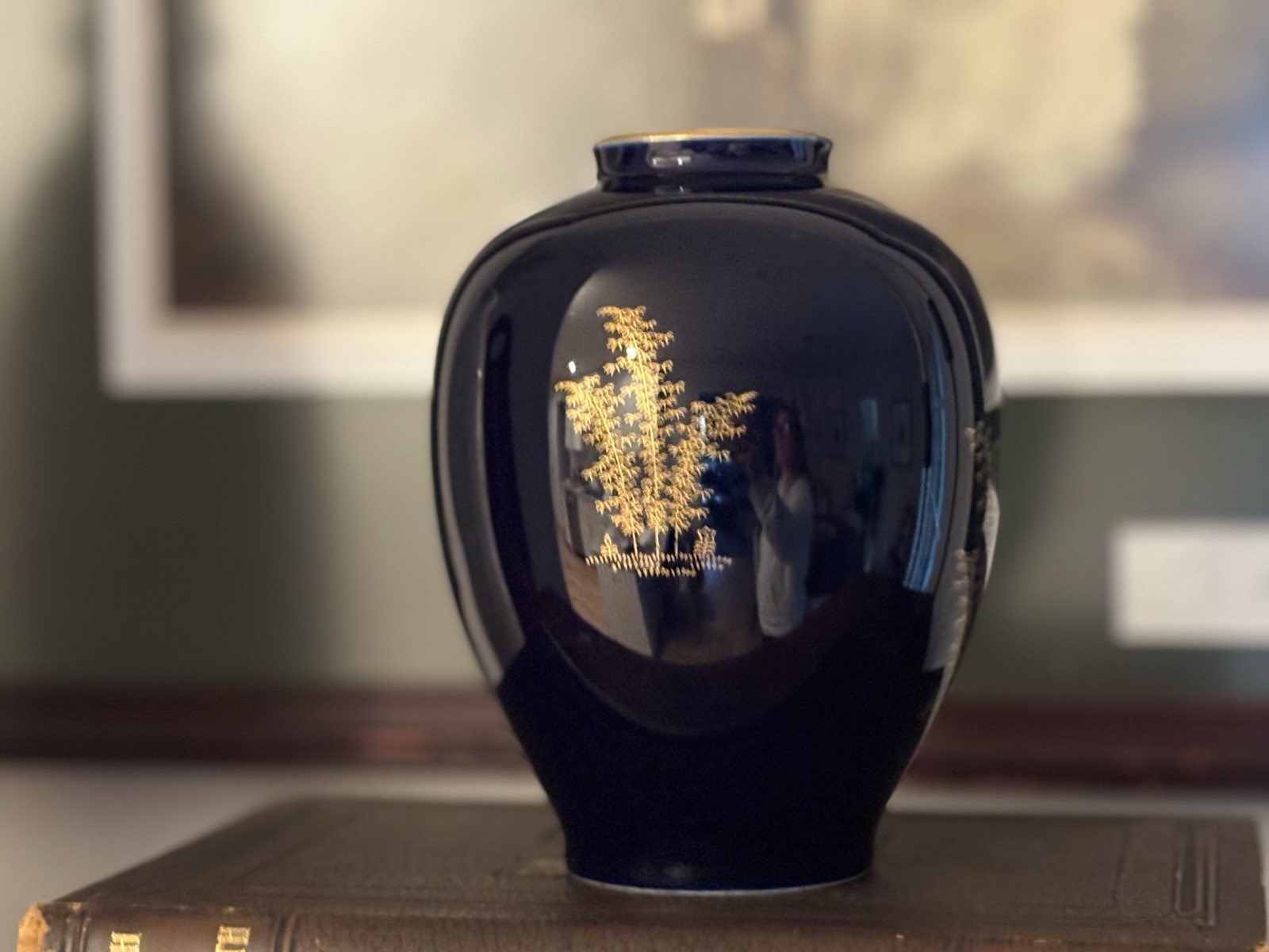 【瑠璃の闇に立つ金の竹】コバルト金彩 竹文 花瓶 - 画像 (2)