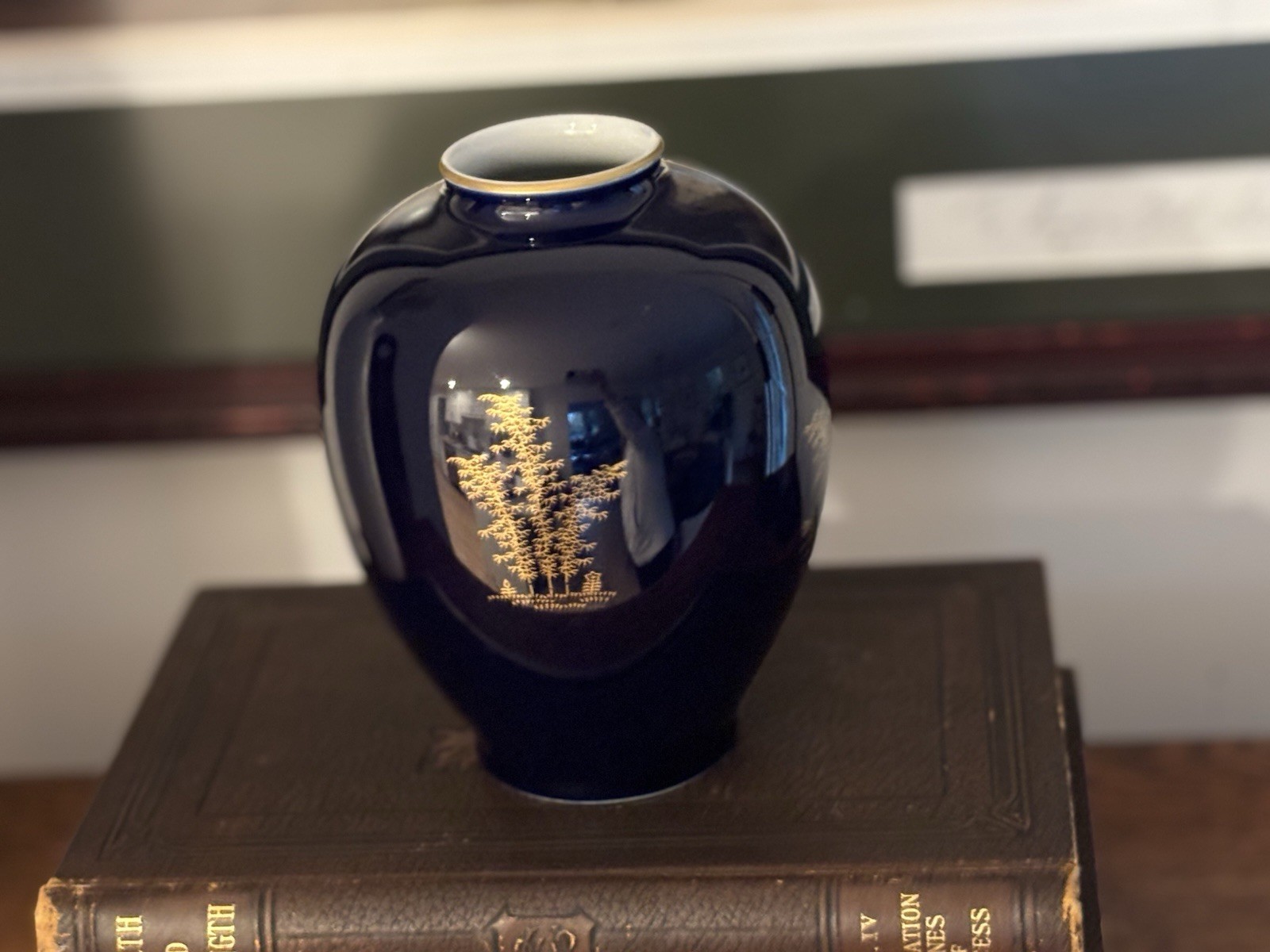 【瑠璃の闇に立つ金の竹】コバルト金彩 竹文 花瓶 - 画像 (3)