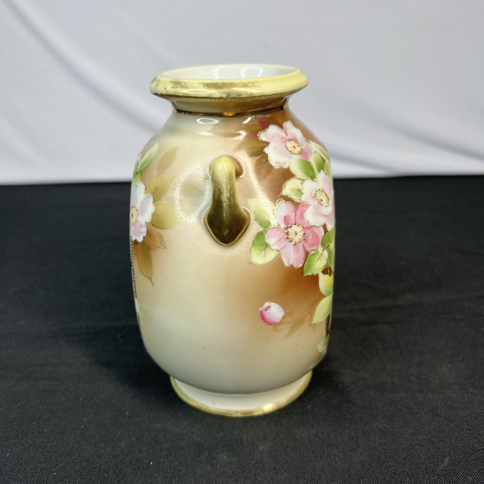 【花の輪から覗く一軒家】オールドノリタケ ビーディング 花文 風景文 両耳花瓶 - 画像 (3)