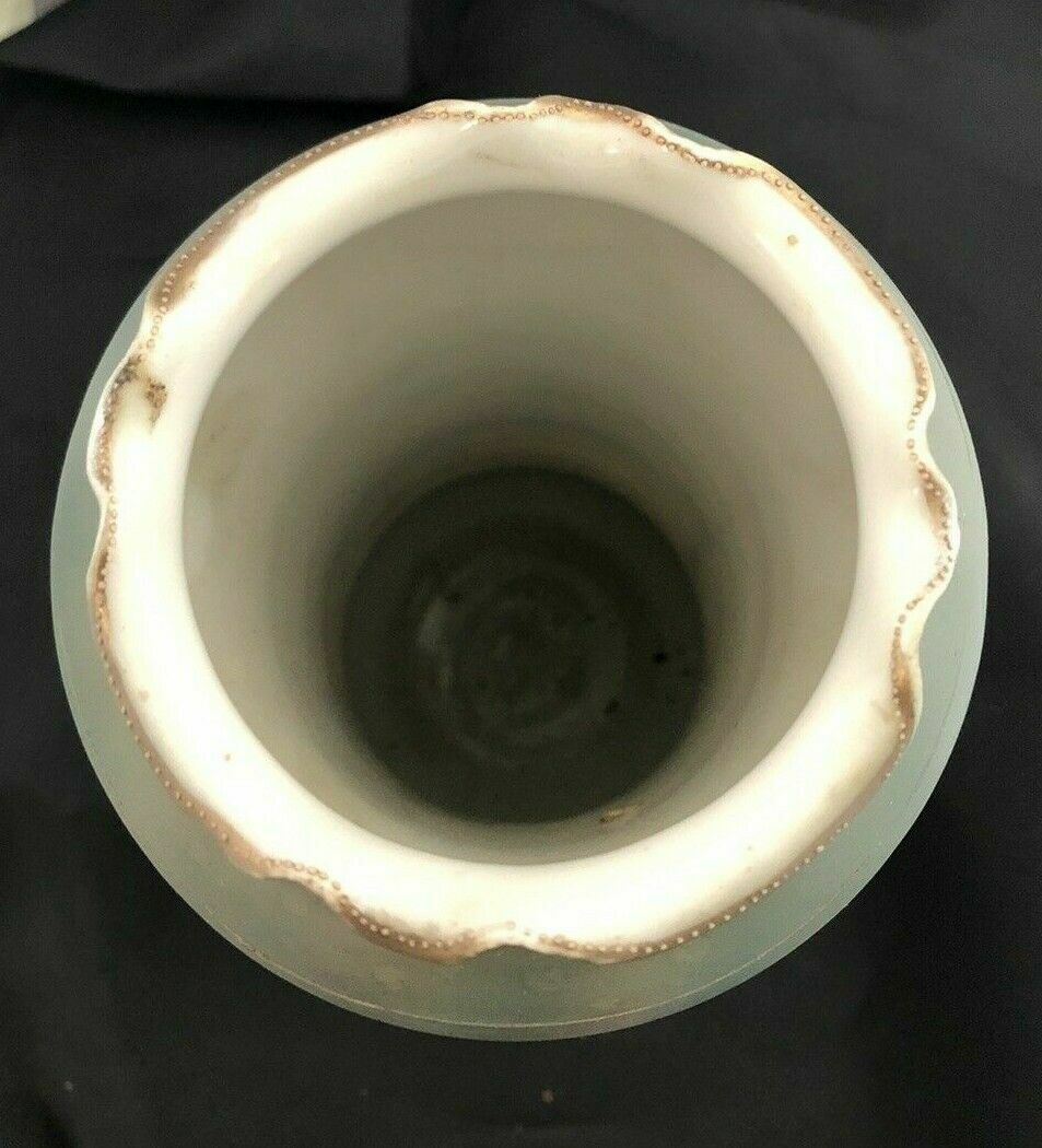 【玉虫色の地にたたずむ茅屋】オールドノリタケ ラスター彩 金盛 茅屋風景文 花瓶 輪花口 - 画像 (3)