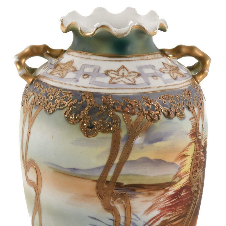 【たそがれの野にのびる金の梢】オールドノリタケ 金盛 風景文 両耳花瓶 輪花口 - 画像 (3)