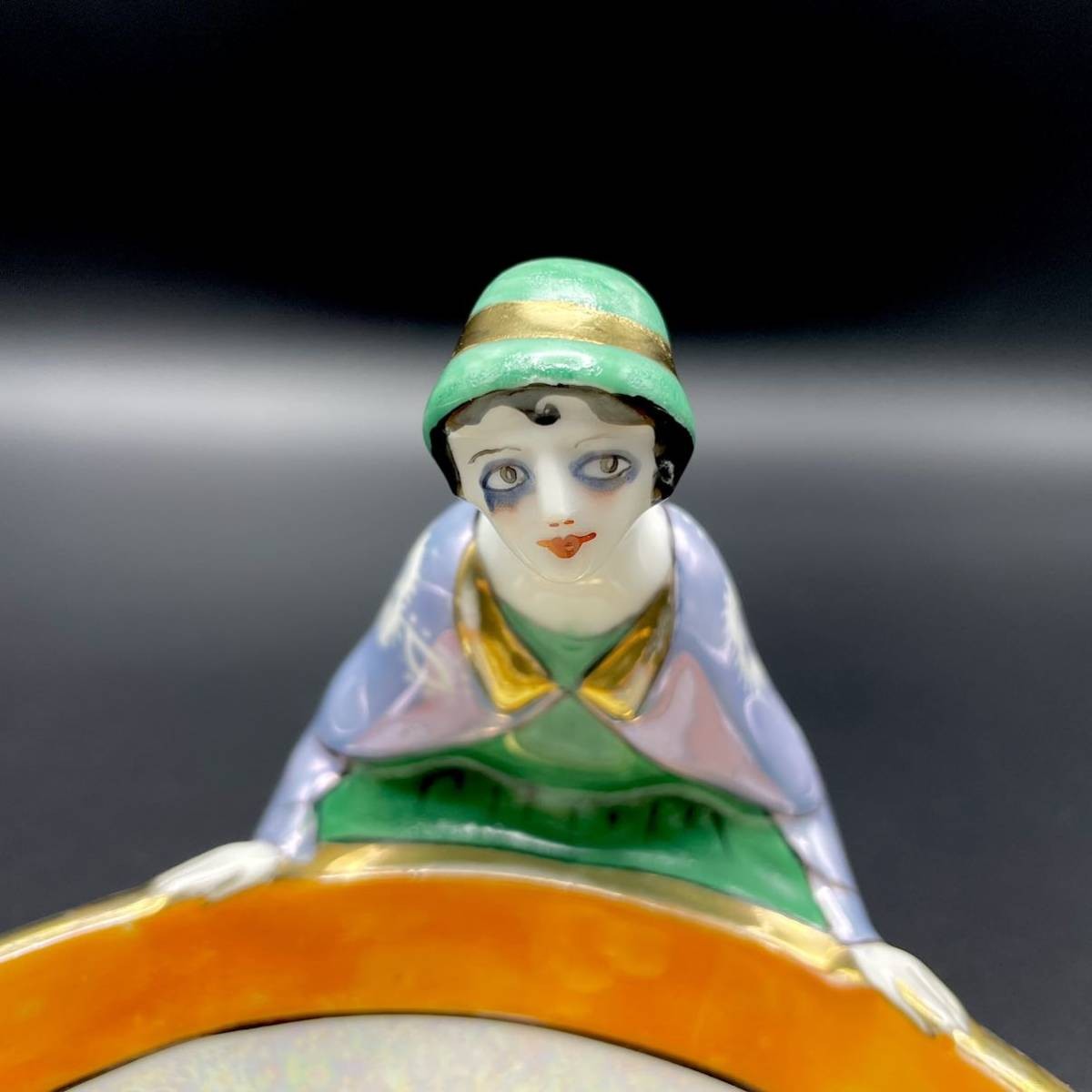 【二人の令嬢が舟を支える】オールドノリタケ デコレディ ラスター彩 飾鉢 金彩 - 画像 (2)