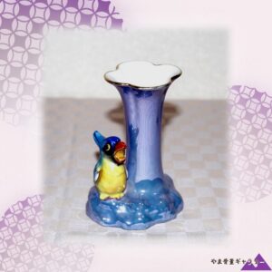 【くちばしを開けた小鳥が笑う】オールドノリタケ ラスター彩 小鳥 花瓶 金彩